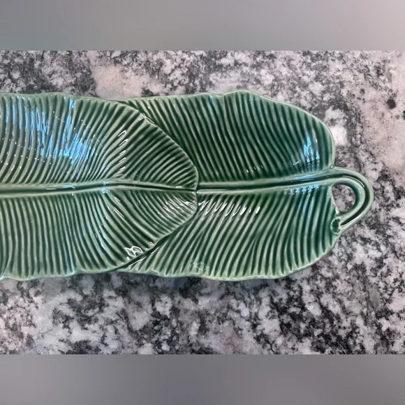 Williams Sonoma Banana Leaf Double Serve RARE Tray Dip NWT Bordallo Pinheiro